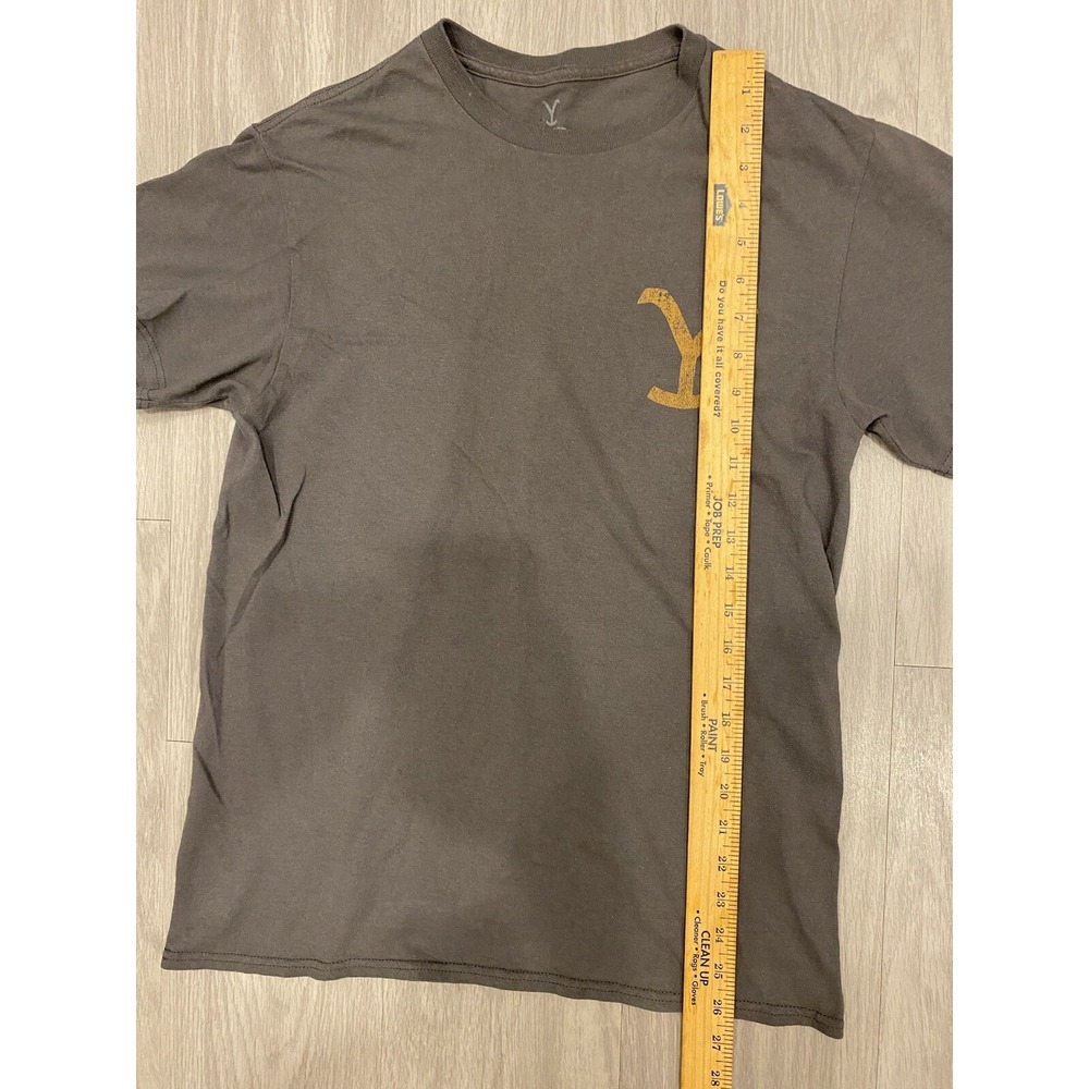 Yellowstone Shirt Womens Medium M Gray Dutton Ranch Logo Short Sleeve Crew Neck - Picture 4 of 6